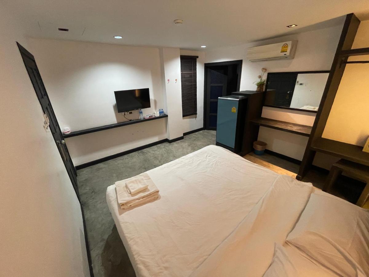 Cokoon Islanda Patong Hotel Luaran gambar